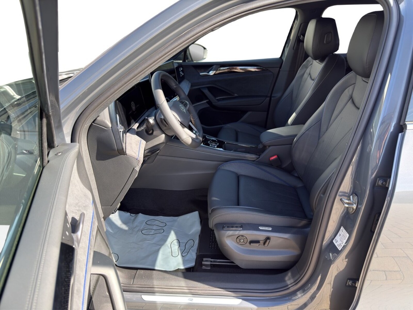 Volkswagen Tiguan – Bild 12