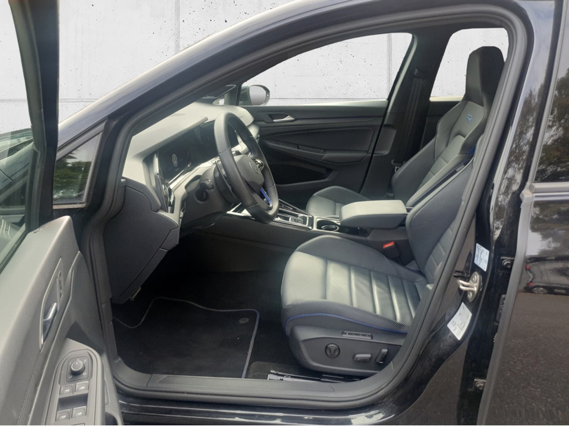 Volkswagen Golf Variant R