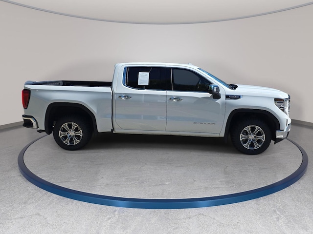 2025 GMC Sierra