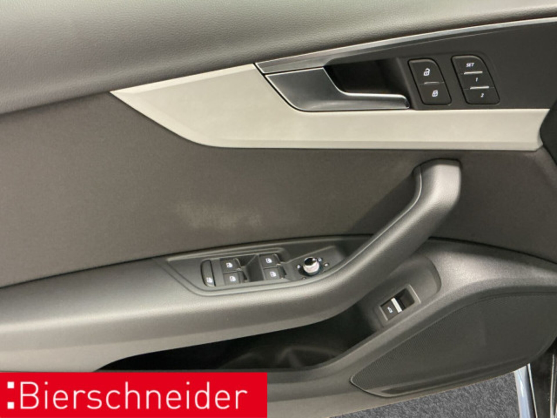 Audi A4 Avant S line