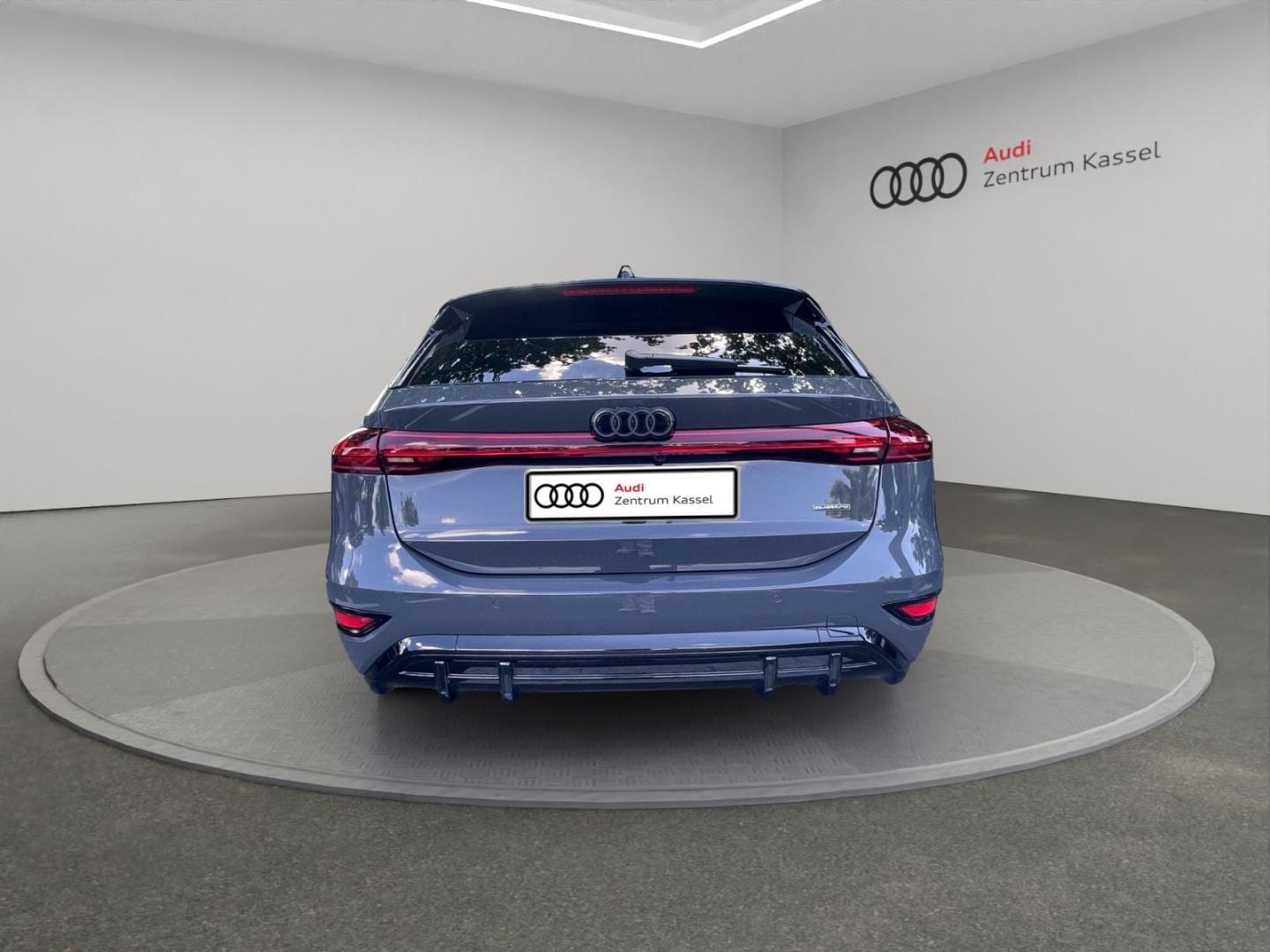 Bild über Audi A6 Avant e-tron e-tron quattro - für weitere Informationen kontaktieren Sie den Audi Partner