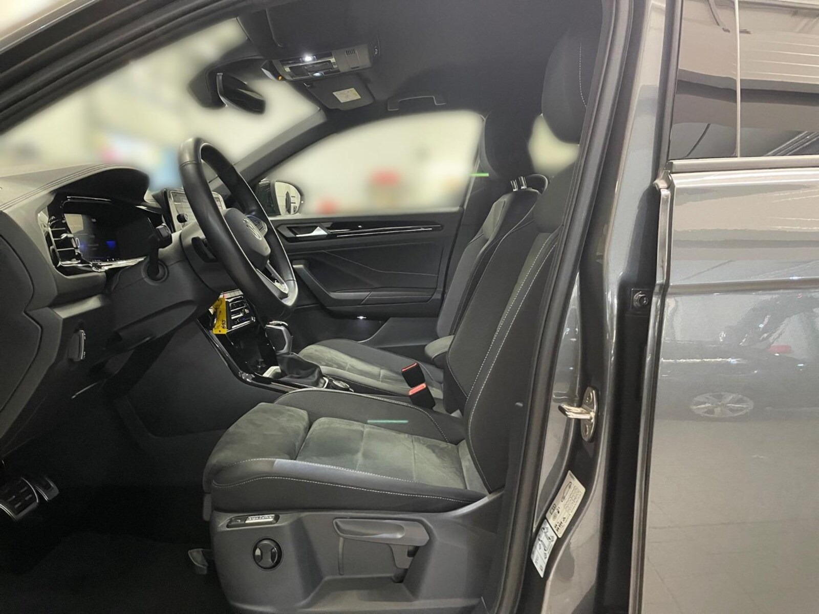 Volkswagen T-Roc – Bild 9