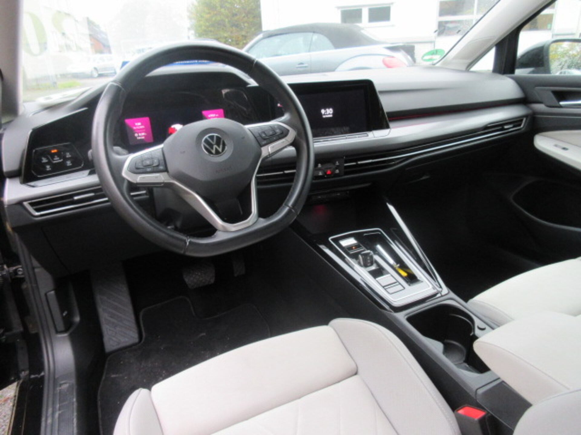 Volkswagen Golf Style