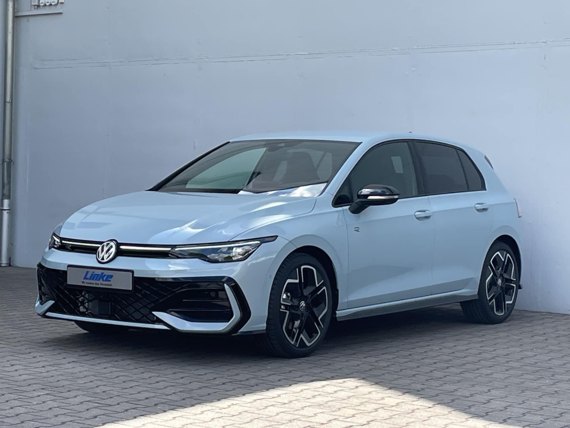 Volkswagen Golf R-Line