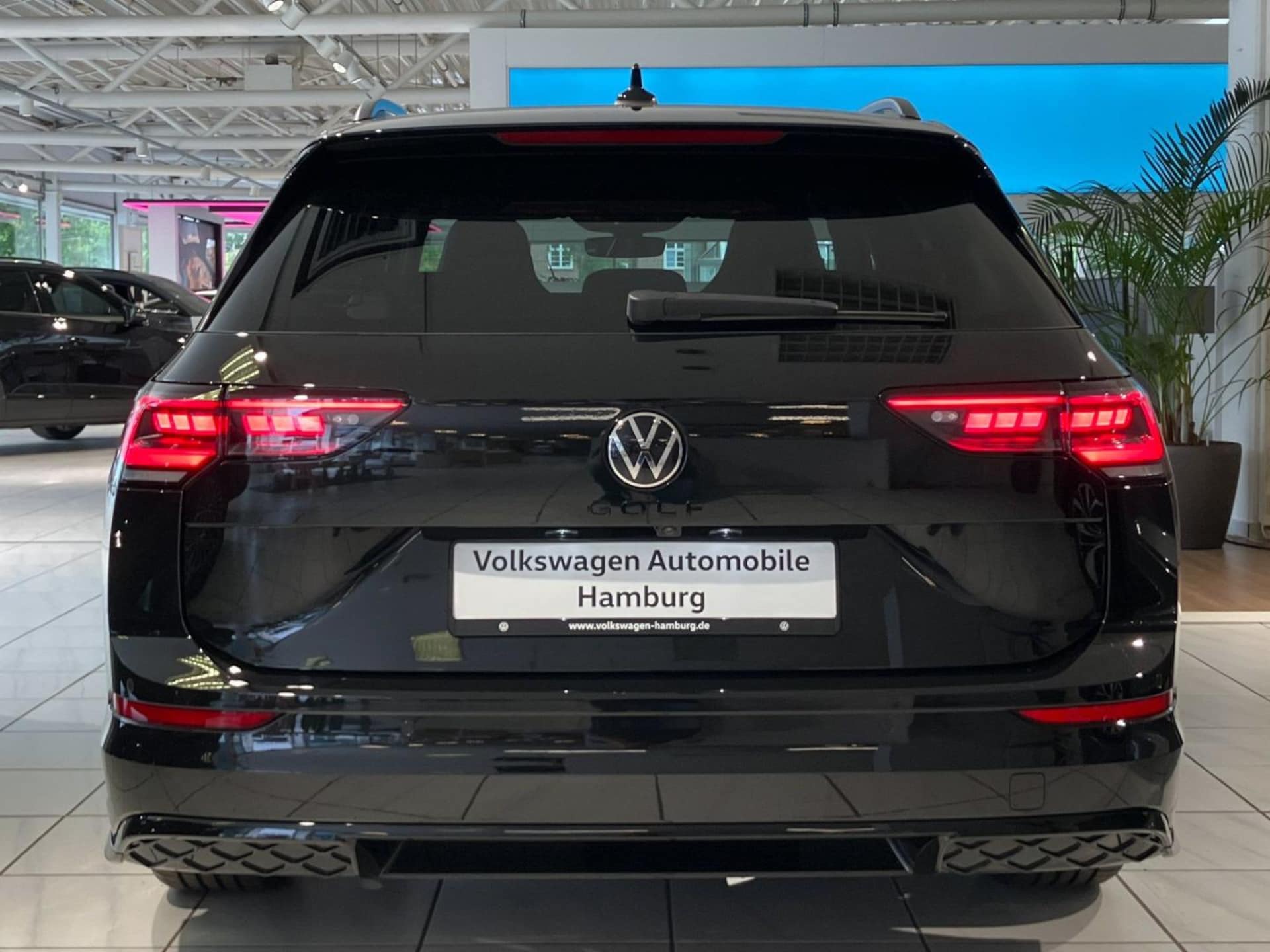 Volkswagen Golf Variant R-Line