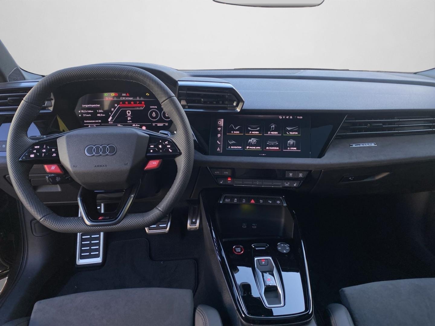 Bild über Audi RS 3 Sportback TFSI quattro 294 kW S tronic - für weitere Informationen kontaktieren Sie den Audi Partner