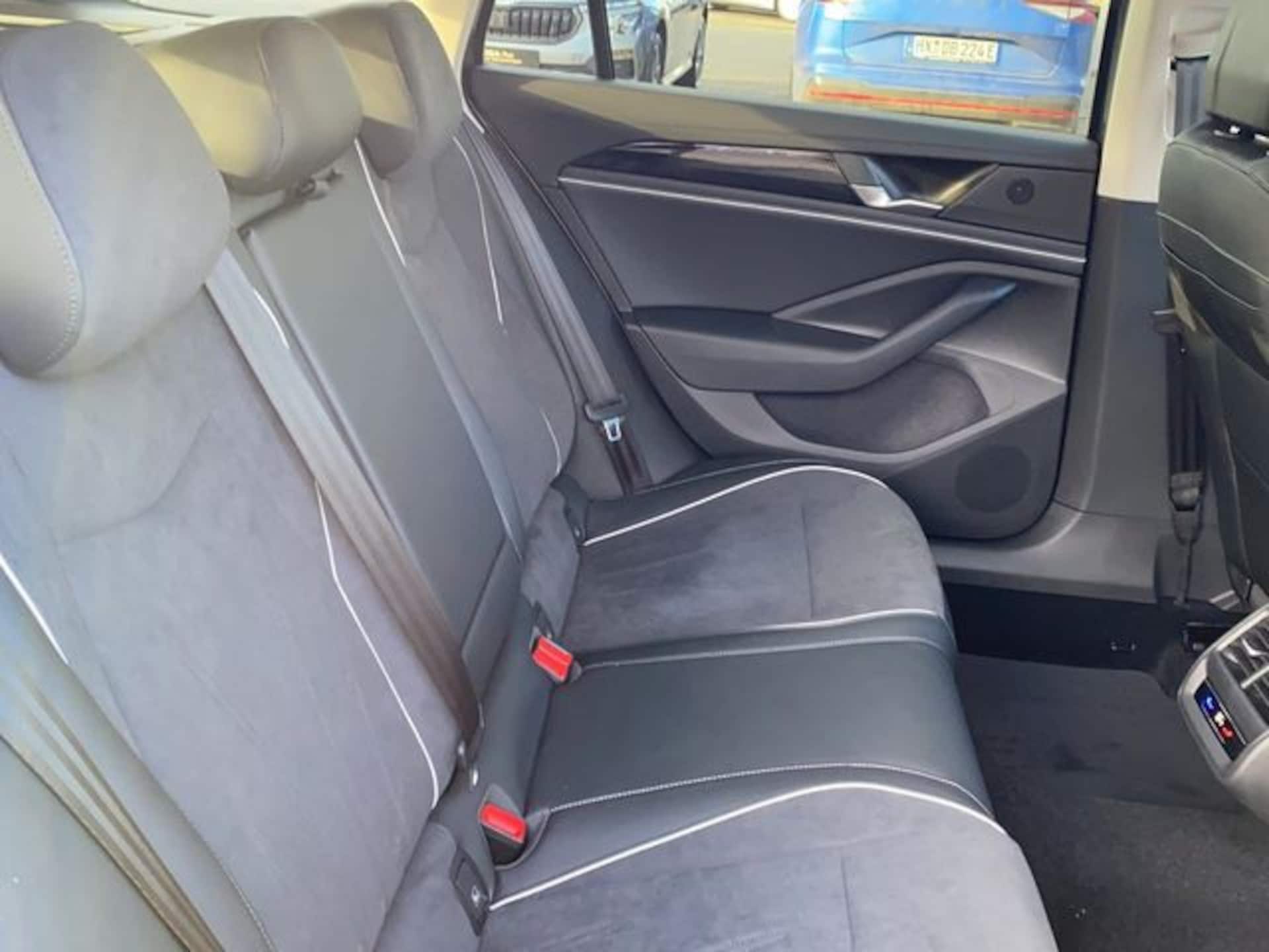 Volkswagen Passat Business