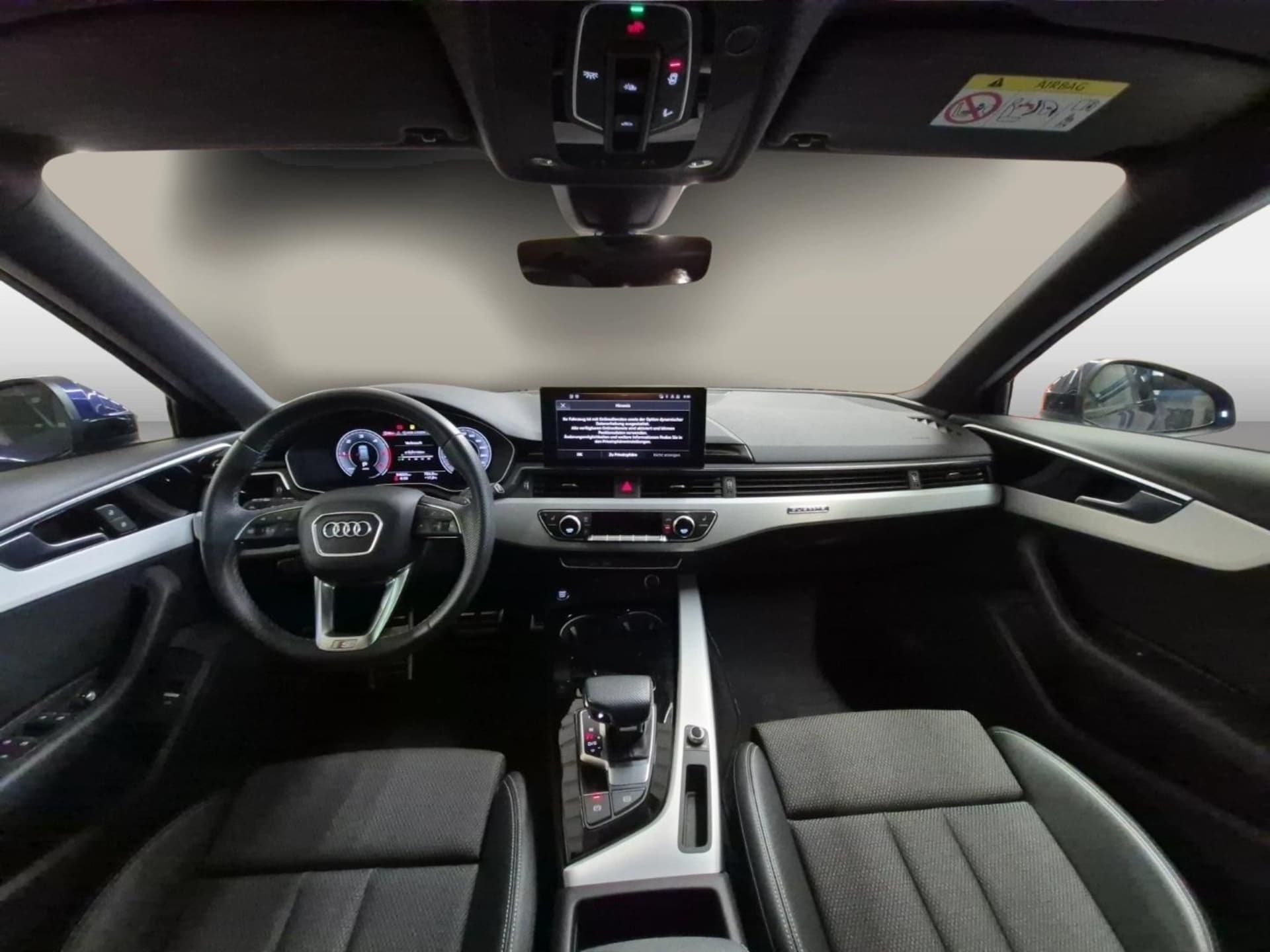 Audi A4 Avant S line