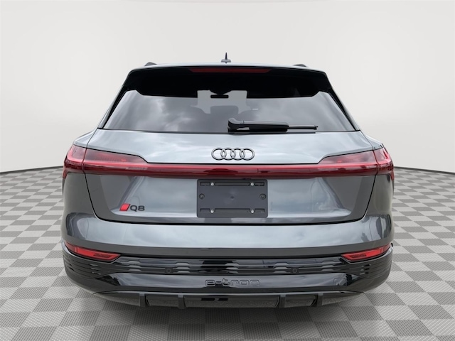 2024 Audi Q8 e-tron