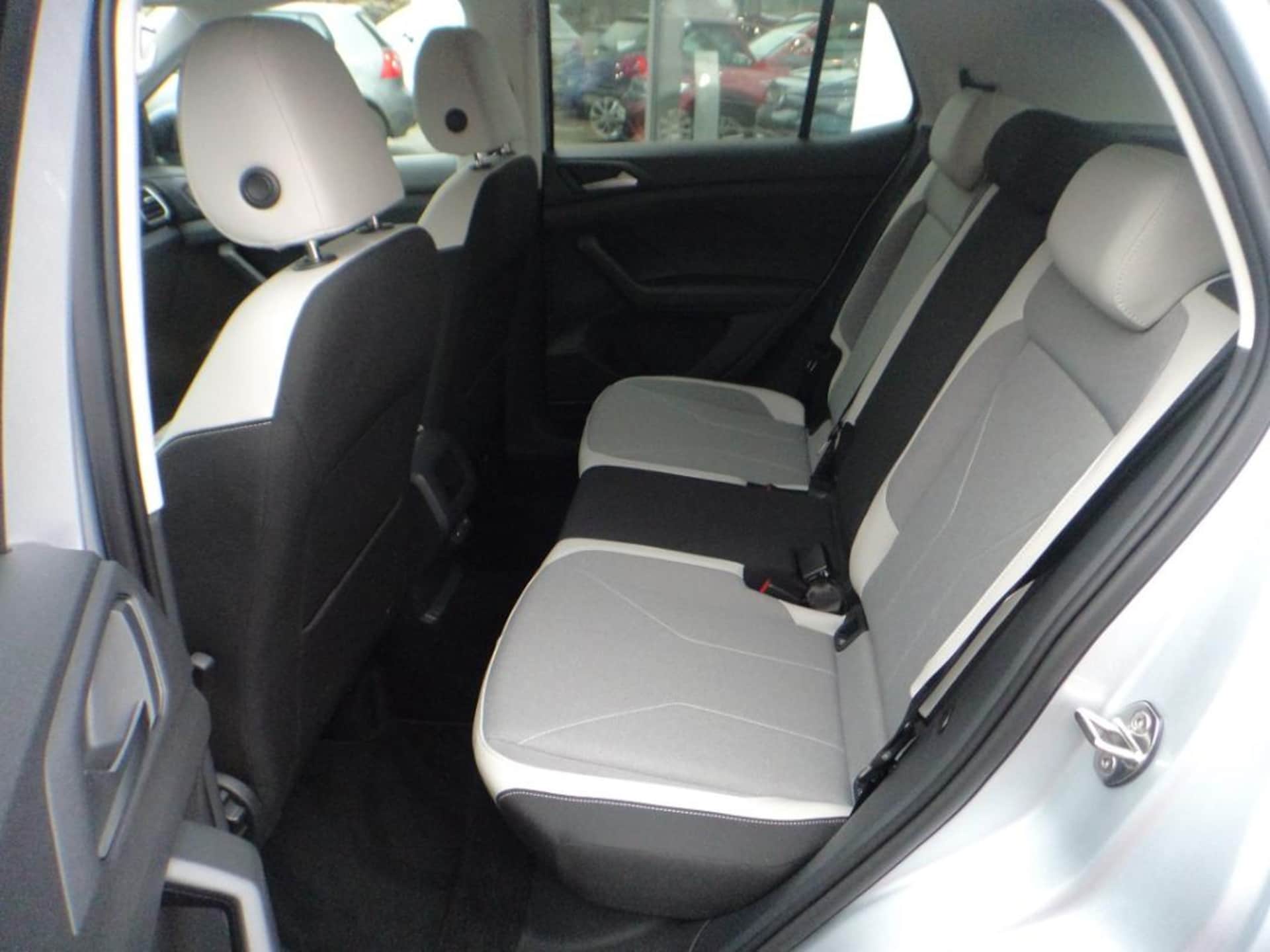 Volkswagen T-Cross Style