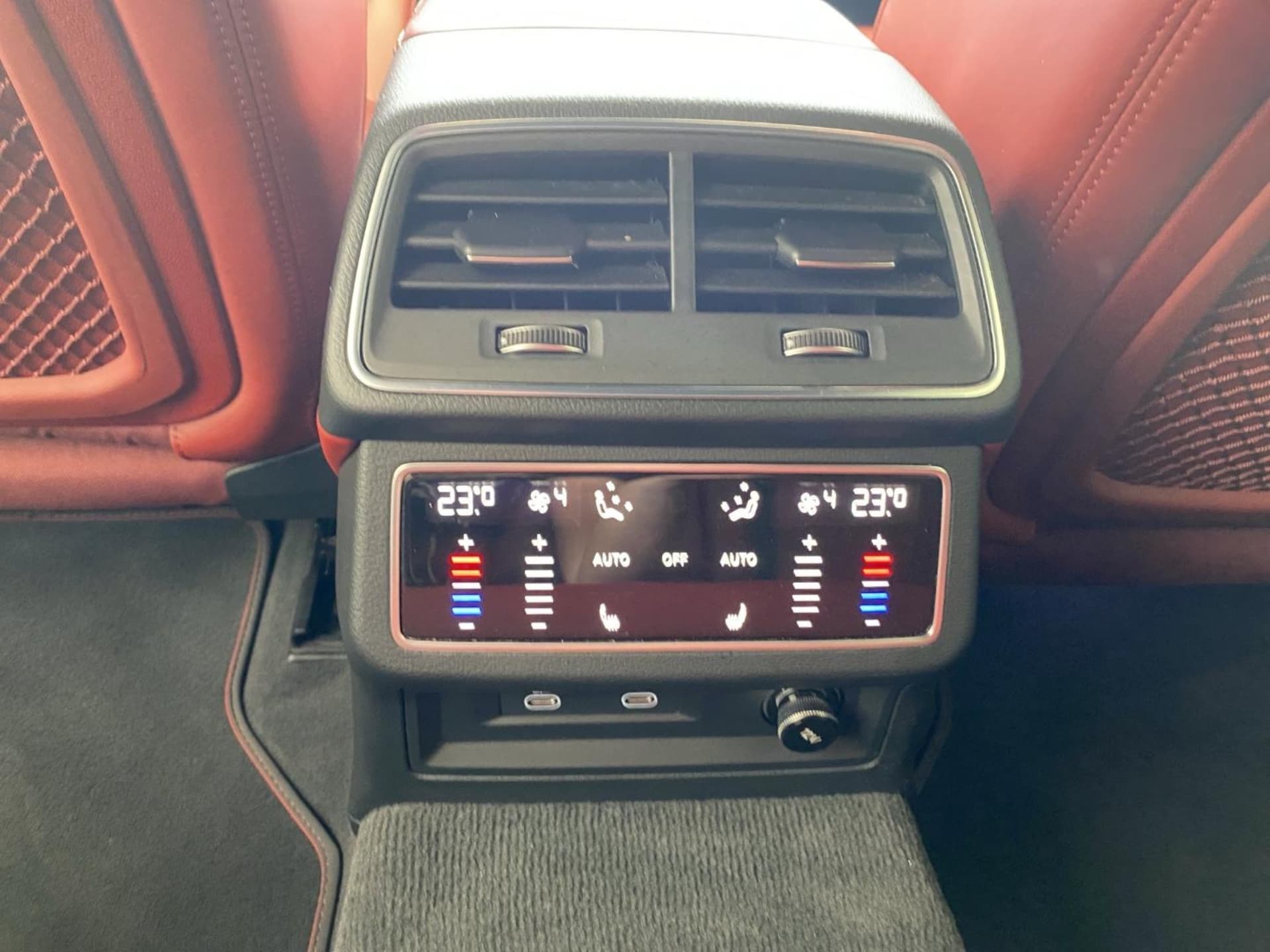 Audi S6 Avant