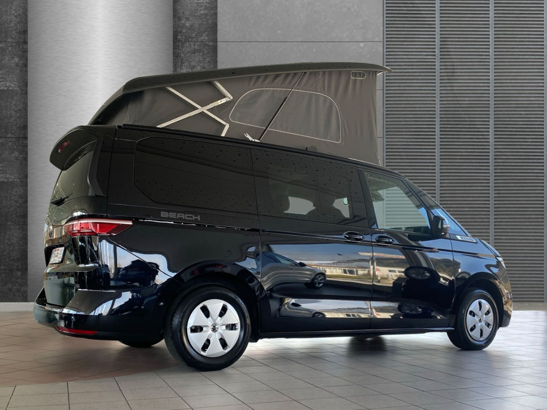 Volkswagen California Beach Camper