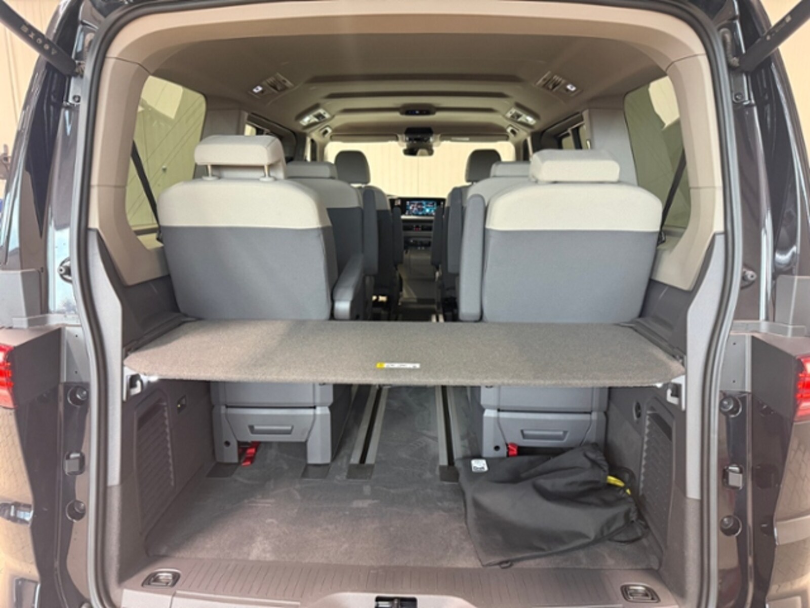 Volkswagen Multivan Langversion – Bild 6