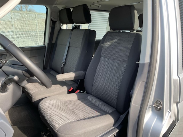 Volkswagen T6.1 Caravelle larger