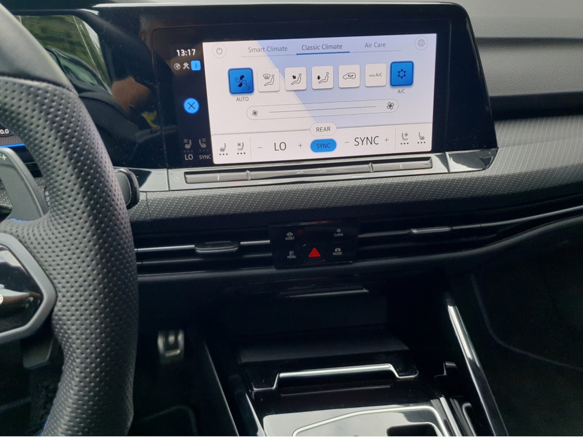 Volkswagen Golf Variant R