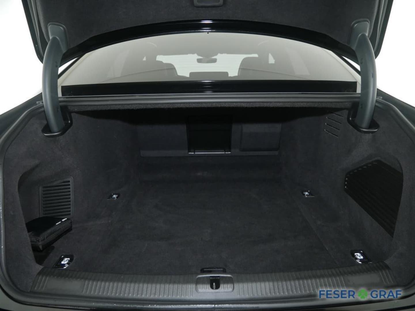 Bild über Audi A8 50 TDI quattro tiptronic - für weitere Informationen kontaktieren Sie den Audi Partner