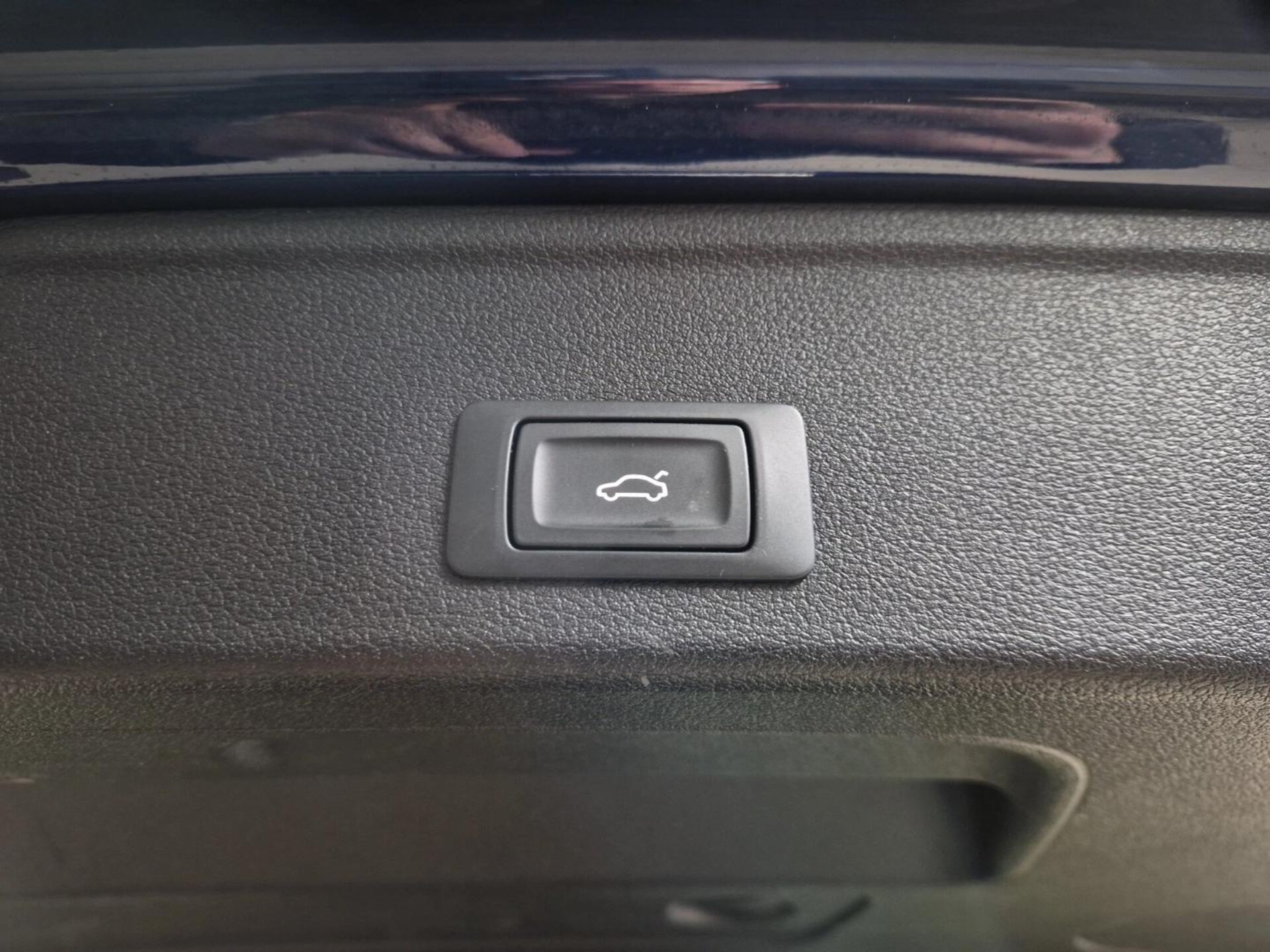 Audi A4 Avant S line