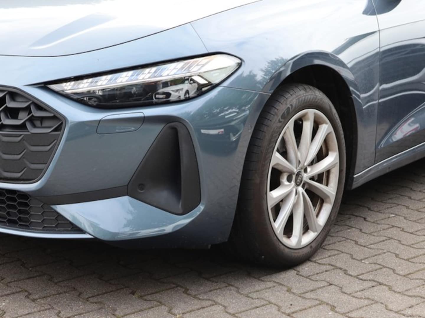 Bild über Audi A5 Avant TFSI S tronic - für weitere Informationen kontaktieren Sie den Audi Partner