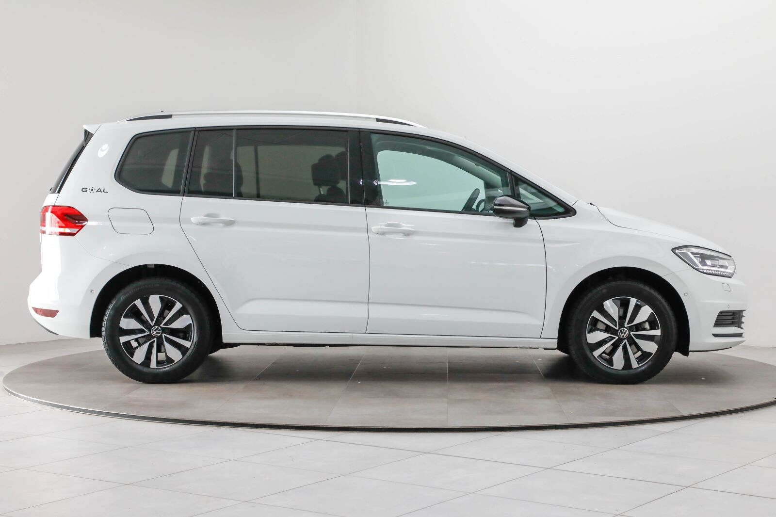 Volkswagen Touran – Bild 11