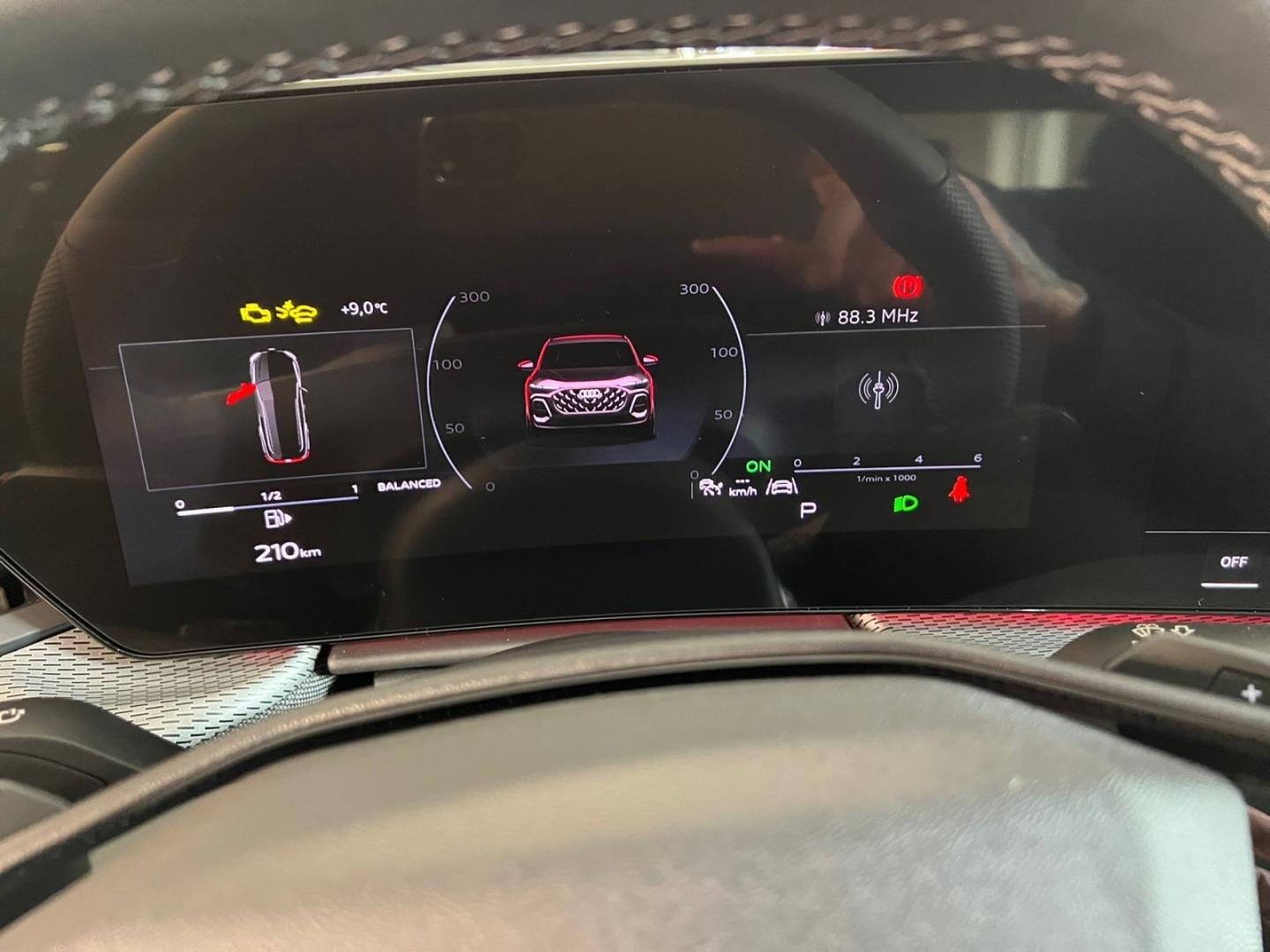 Bild über Audi Q5 SUV TDI quattro 150 kW S tronic - für weitere Informationen kontaktieren Sie den Audi Partner