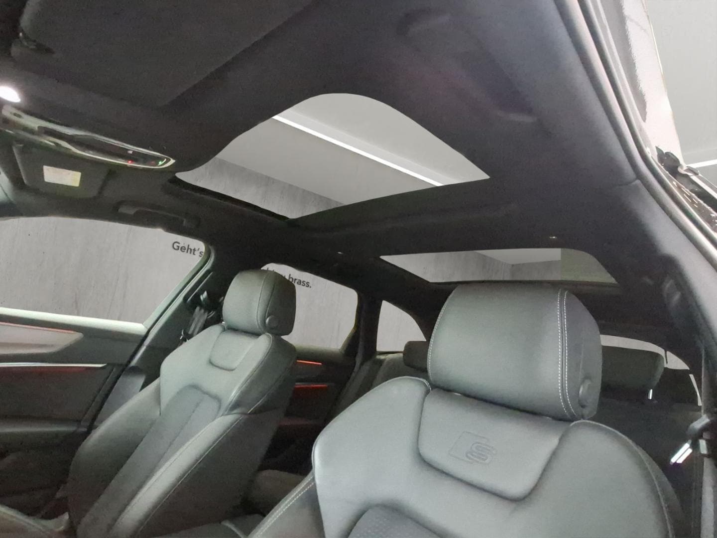 Bild über Audi A6 Avant TFSI e S line 50 TFSI e quattro S tronic - für weitere Informationen kontaktieren Sie den Audi Partner