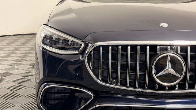 2025 Mercedes-Benz