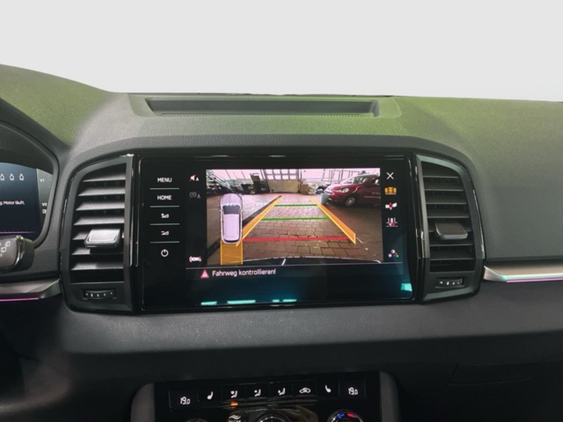 Skoda Karoq Selection
