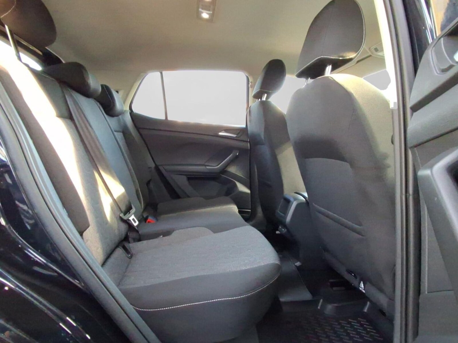 Volkswagen T-Cross – Bild 17
