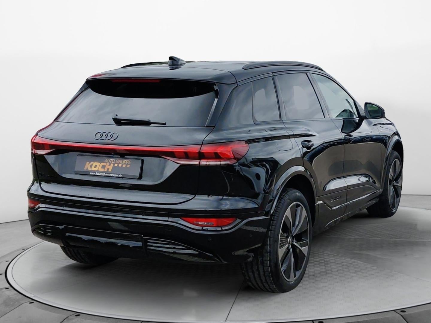Bild über Audi Q6 SUV e-tron S line business e-tron performance 225 kW - für weitere Informationen kontaktieren Sie den Audi Partner