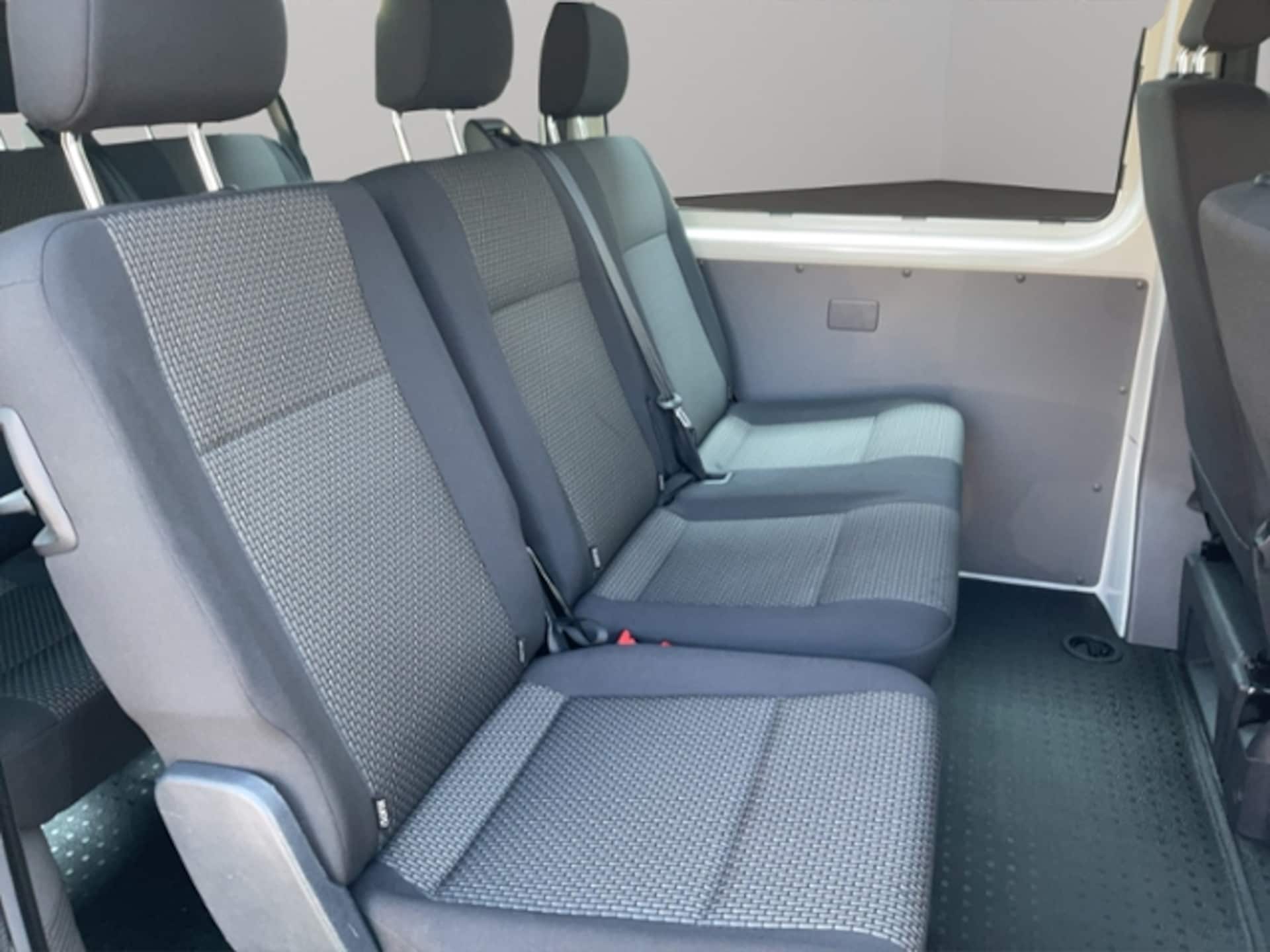 Volkswagen T6.1 Transporter Kombi kurzer Radstand