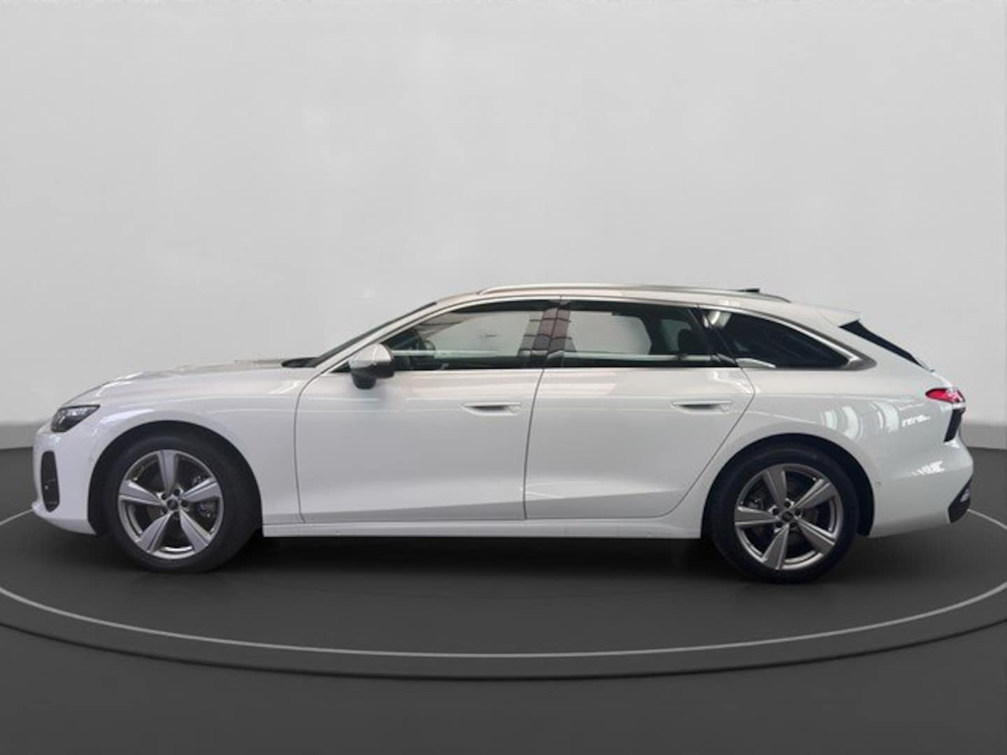 Bild über Audi A6 Avant TDI quattro 150 kW S tronic - für weitere Informationen kontaktieren Sie den Audi Partner