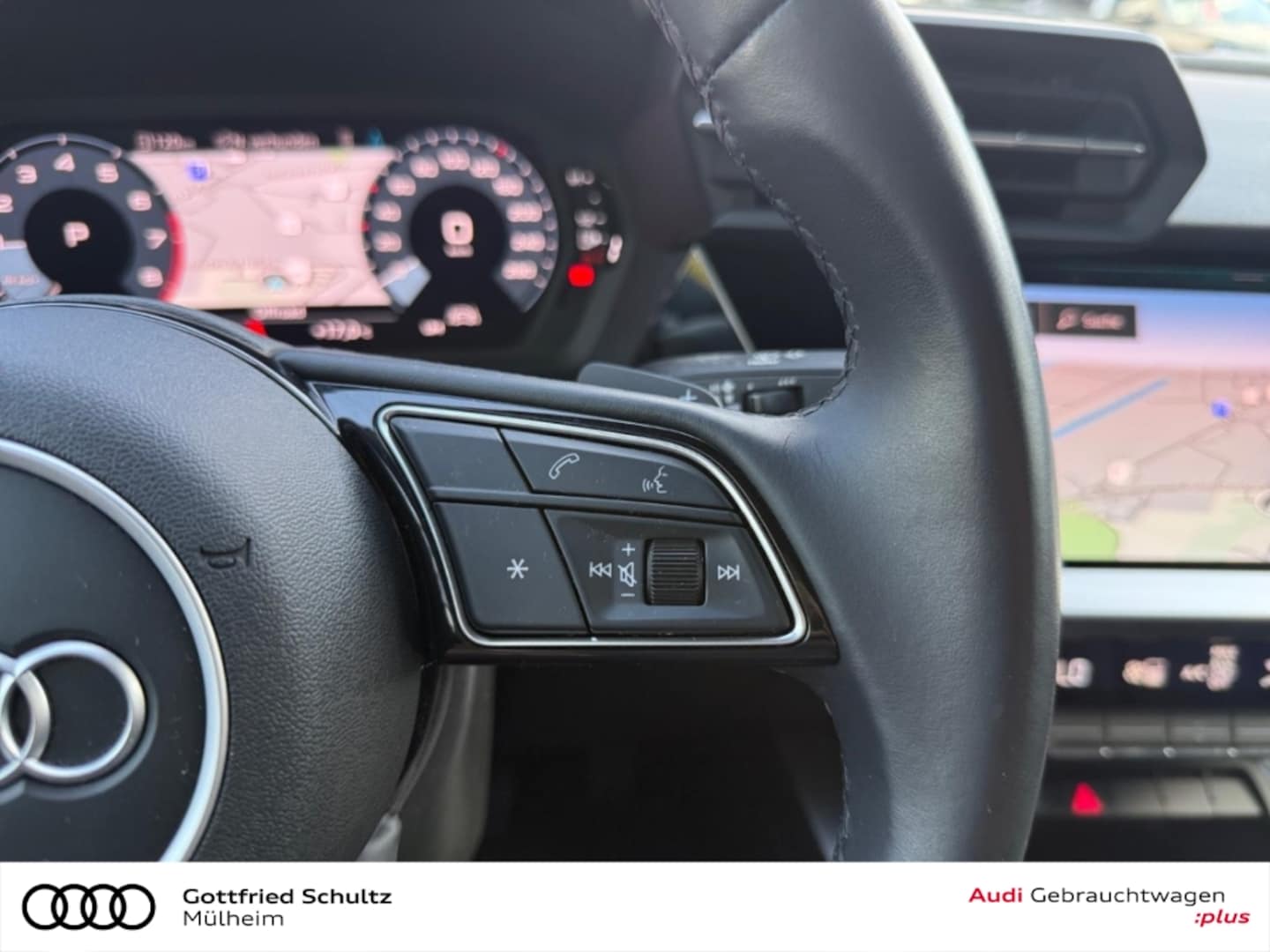 Bild über Audi A3 Limousine S line 35 TFSI S tronic - für weitere Informationen kontaktieren Sie den Audi Partner