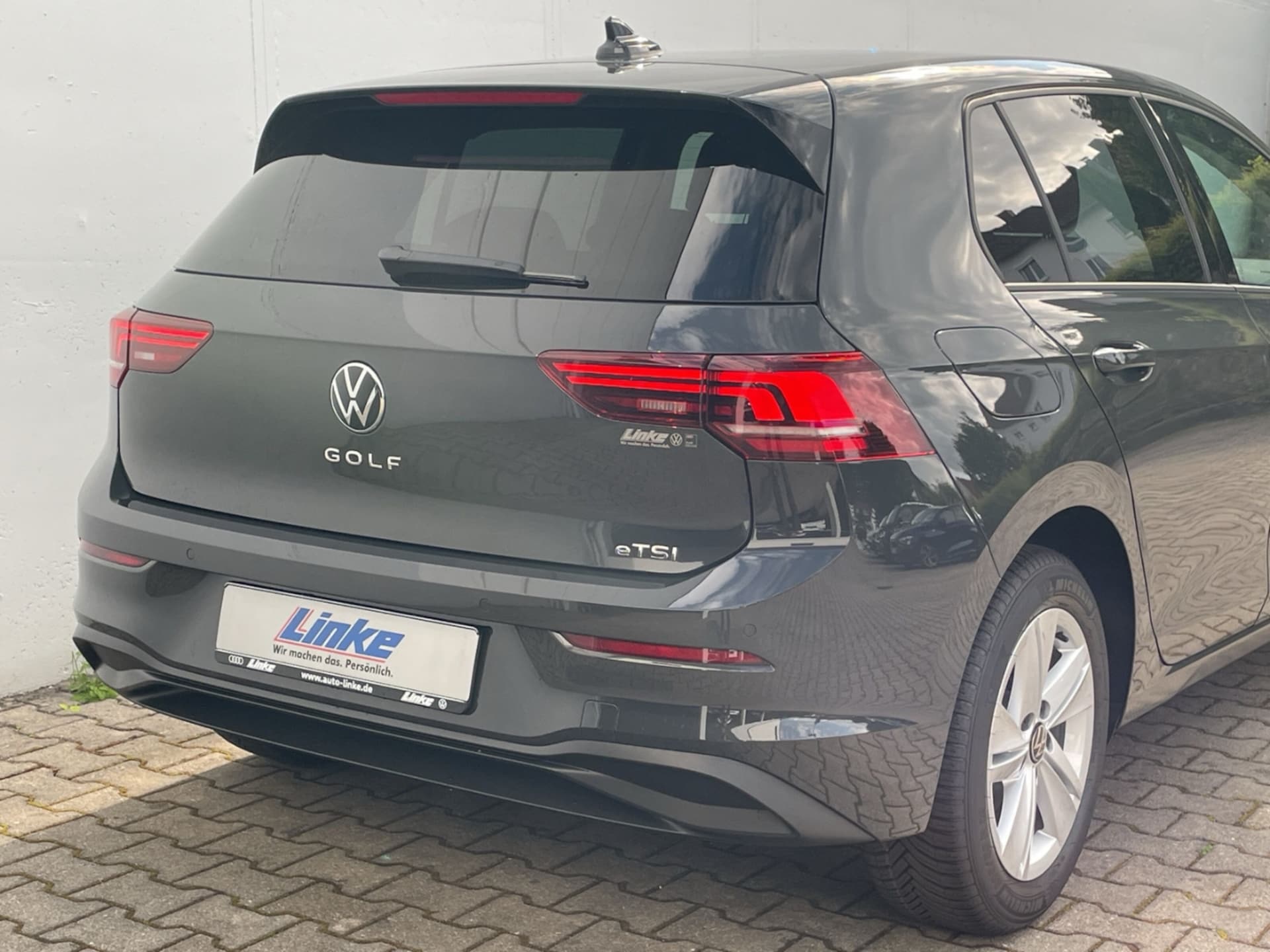 Volkswagen Golf Life
