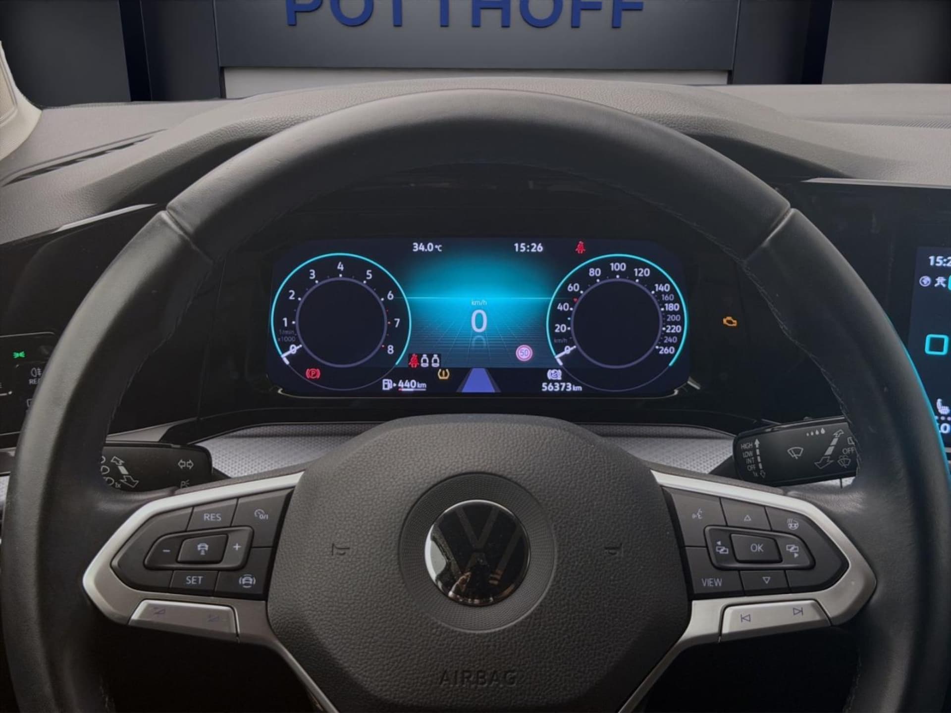 Volkswagen Golf Life