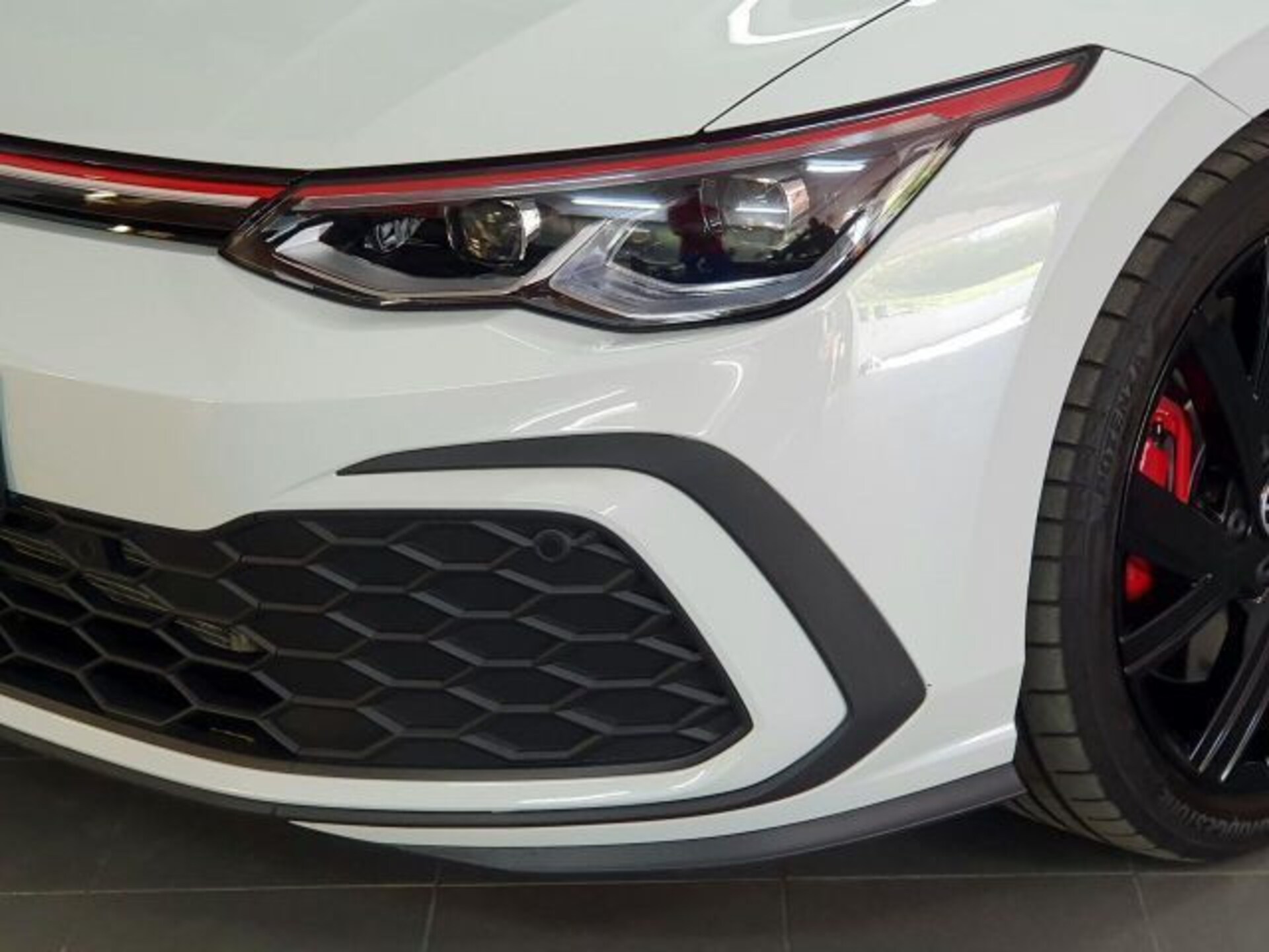 Volkswagen Golf GTI