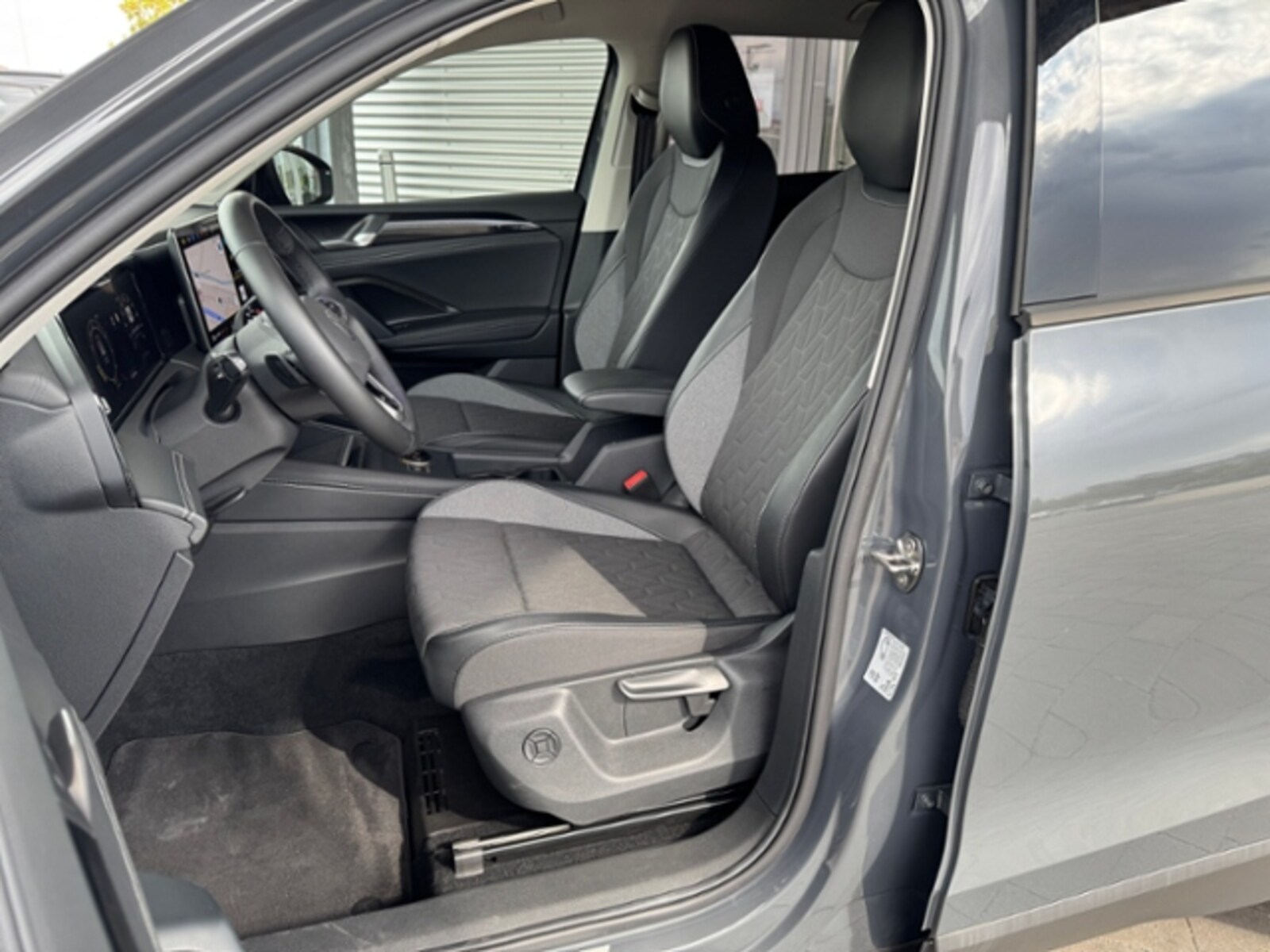 Volkswagen Tiguan – Bild 15