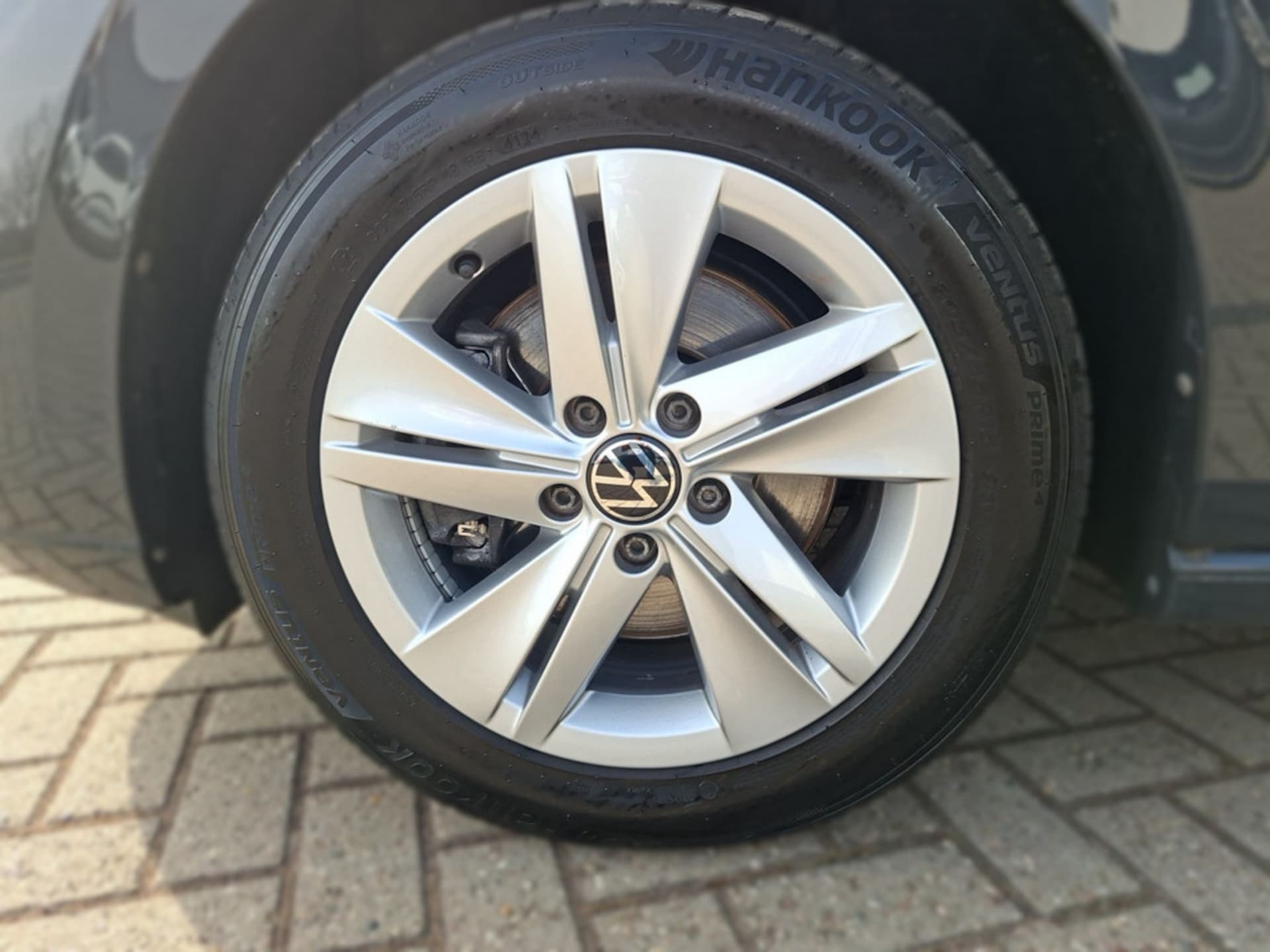 Volkswagen Golf Variant Life