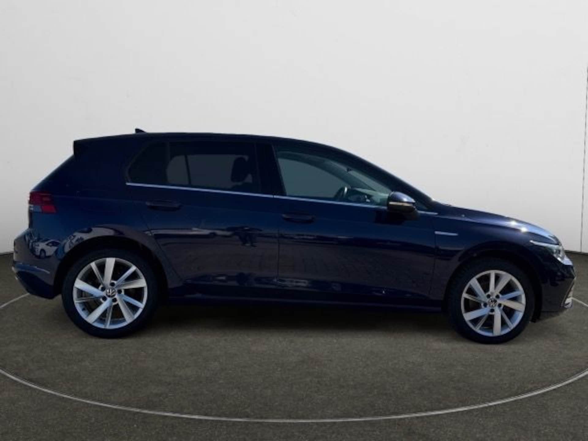 Volkswagen Golf Style