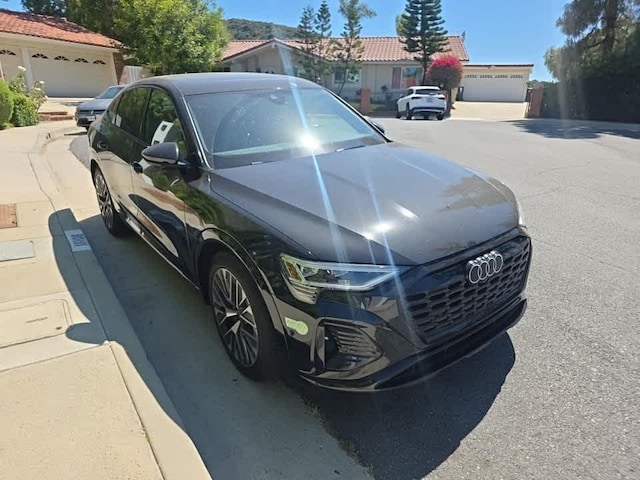 2024 Audi Q8 Sportback e-tron