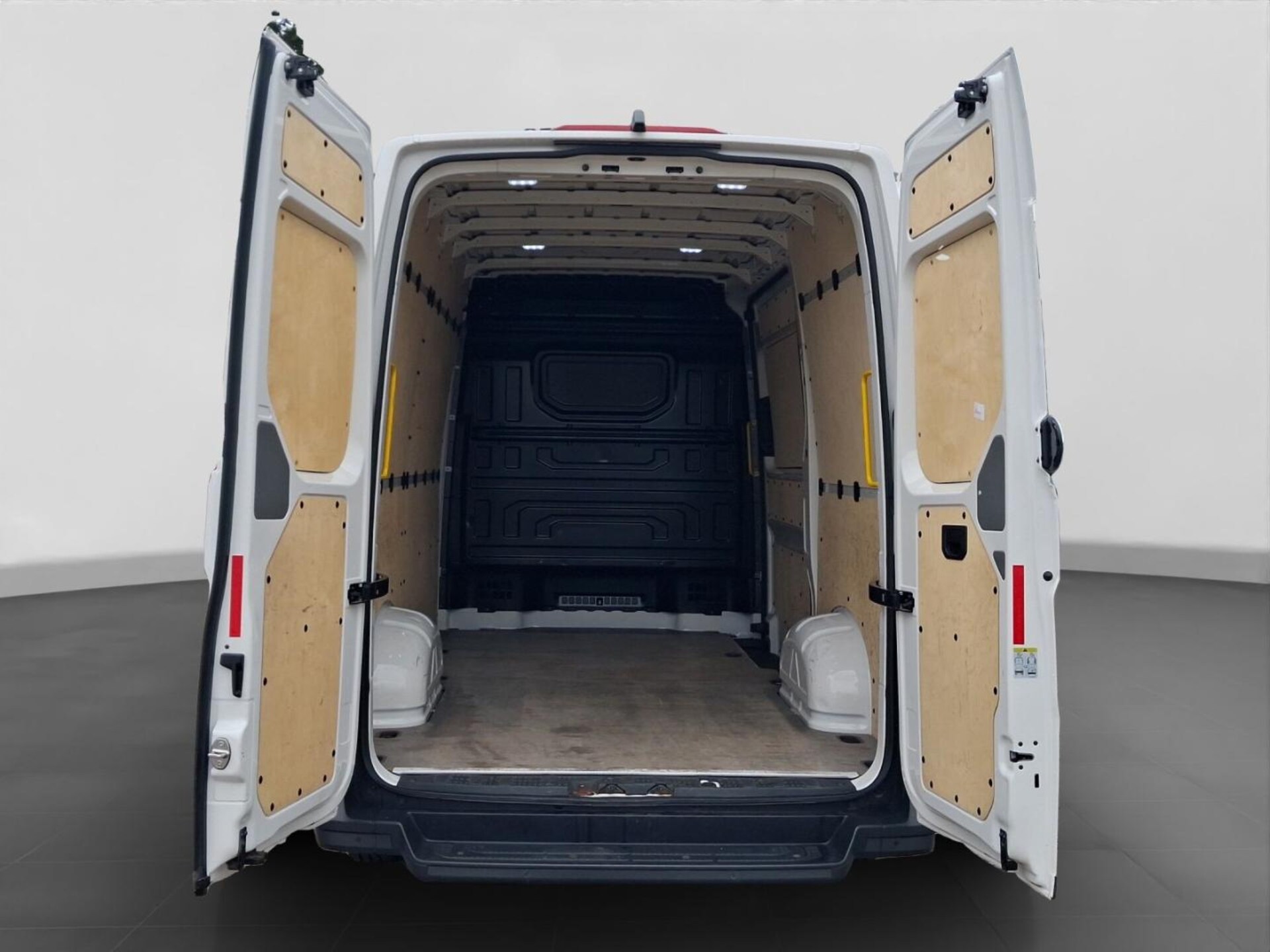 Volkswagen Crafter Kasten mittlerer Radstand