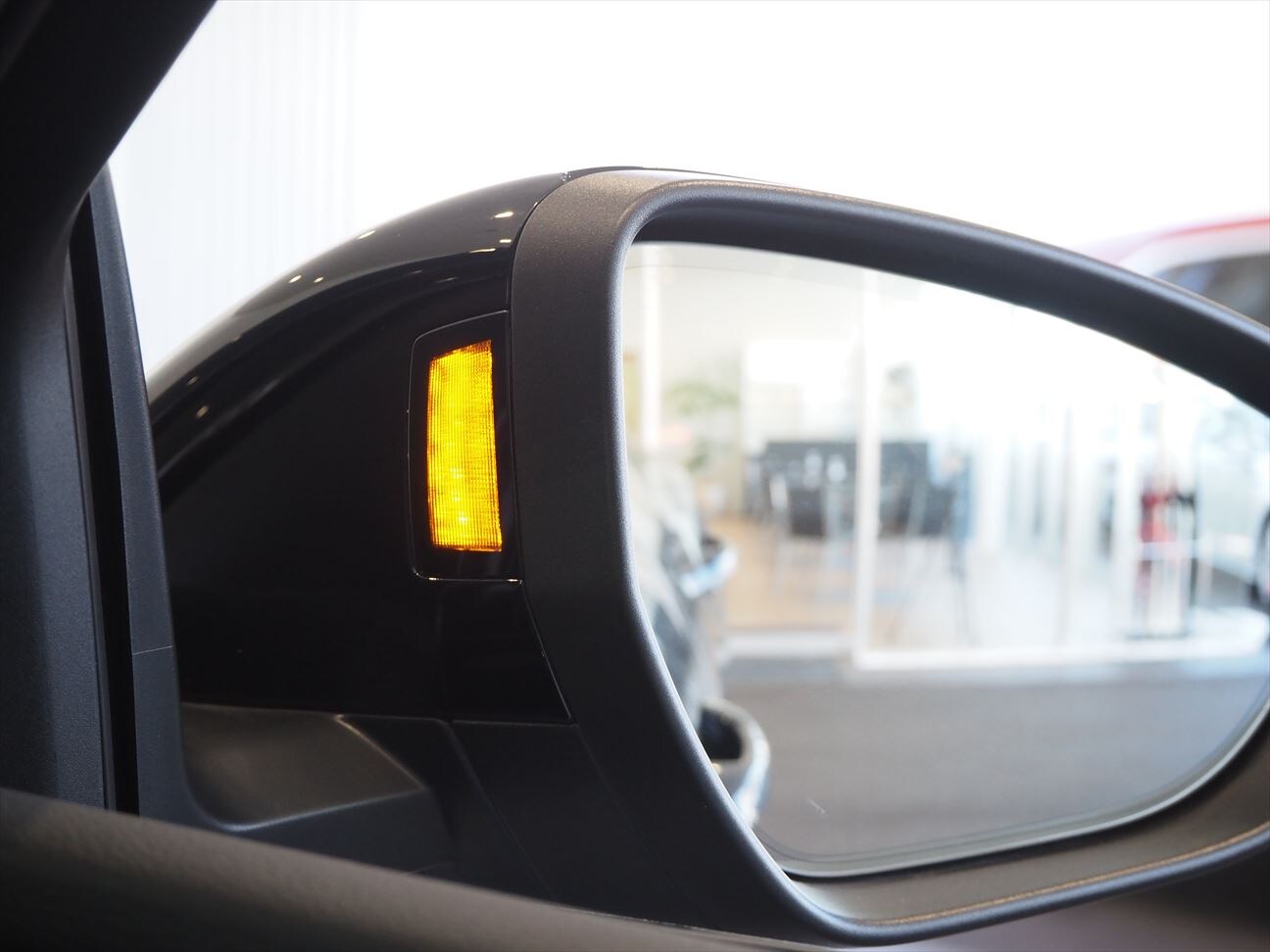 Image about Audi Q8 e-tron 55 e-tron S line