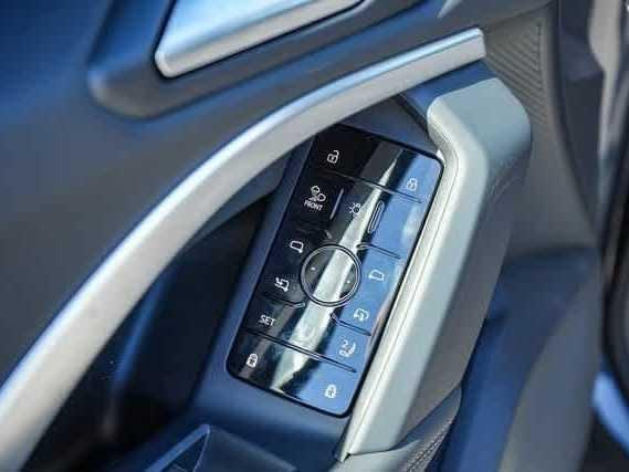 2025 Audi Q5 Prestige - Photo 29