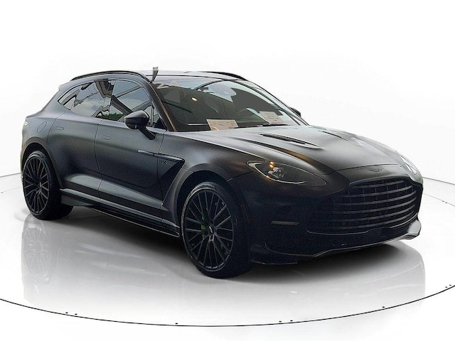 Photo of 2024 Aston Martin DBX