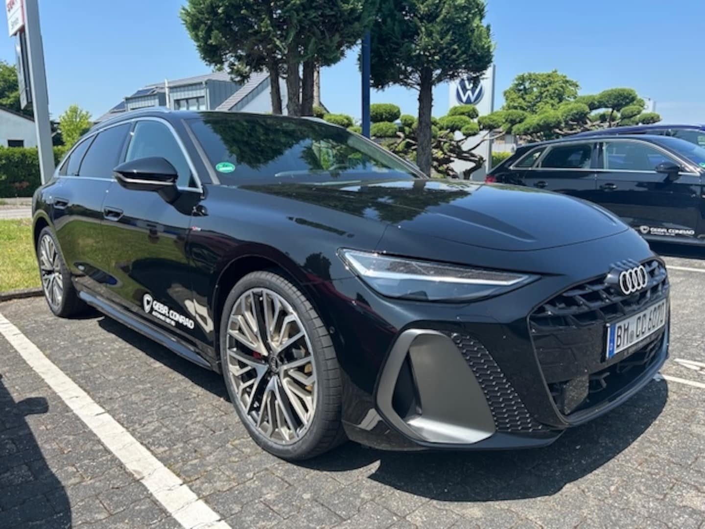 Bild über Audi A6 Avant TFSI 150 kW S tronic - für weitere Informationen kontaktieren Sie den Audi Partner