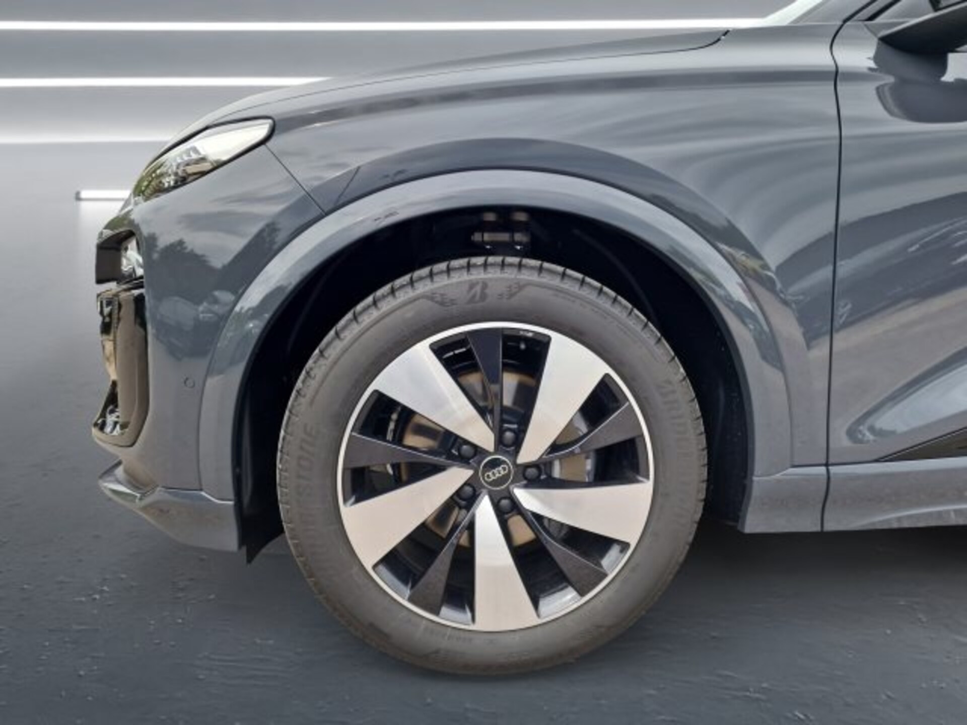 Audi Q6 SUV e-tron