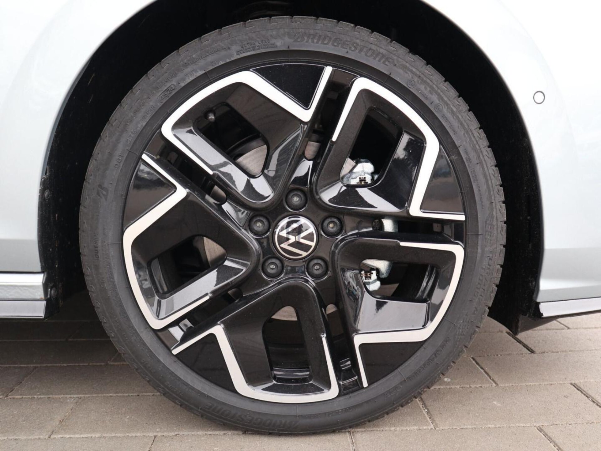 Volkswagen Golf Variant R-Line