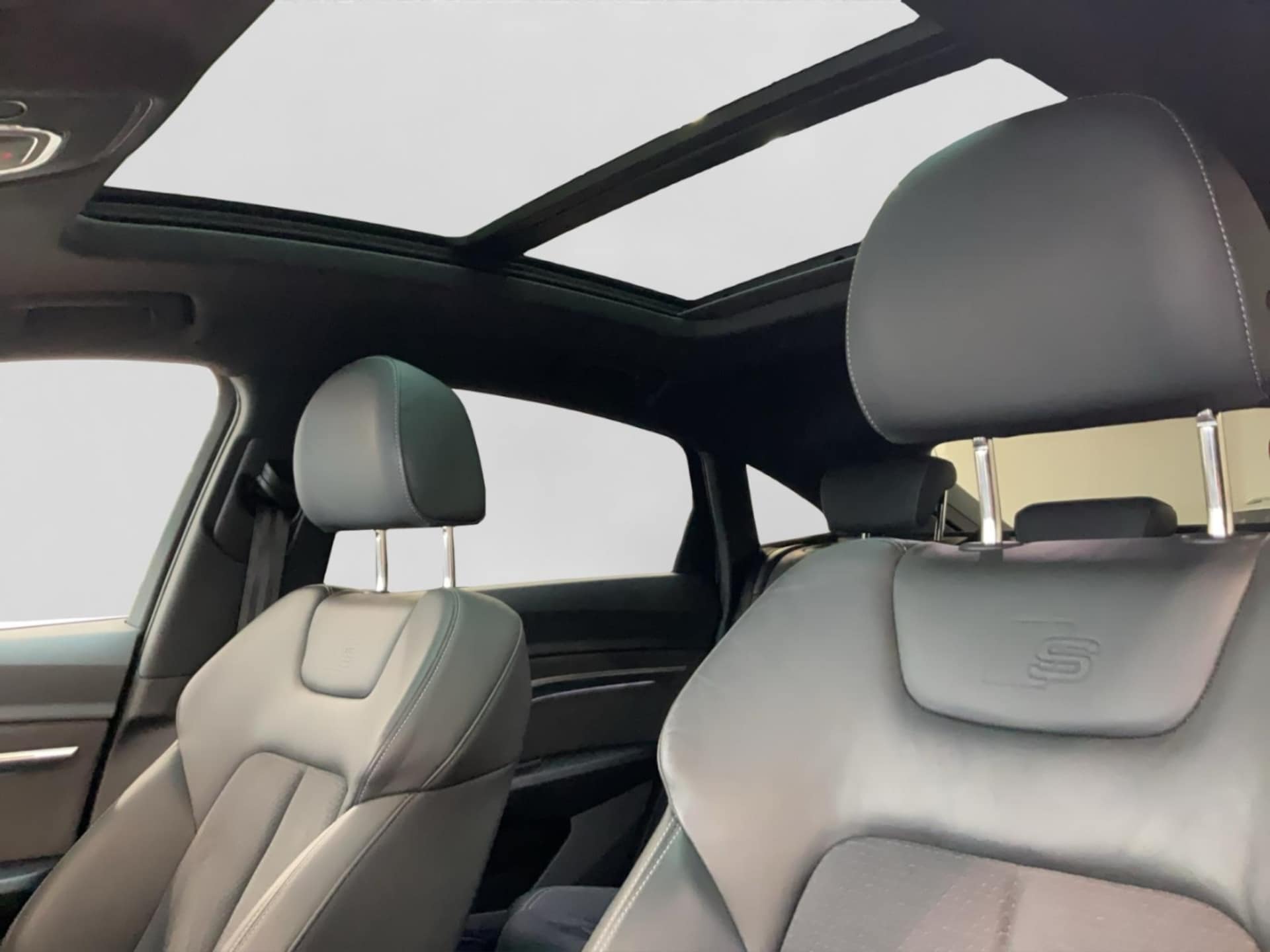 Audi Q8 Sportback e-tron Advanced