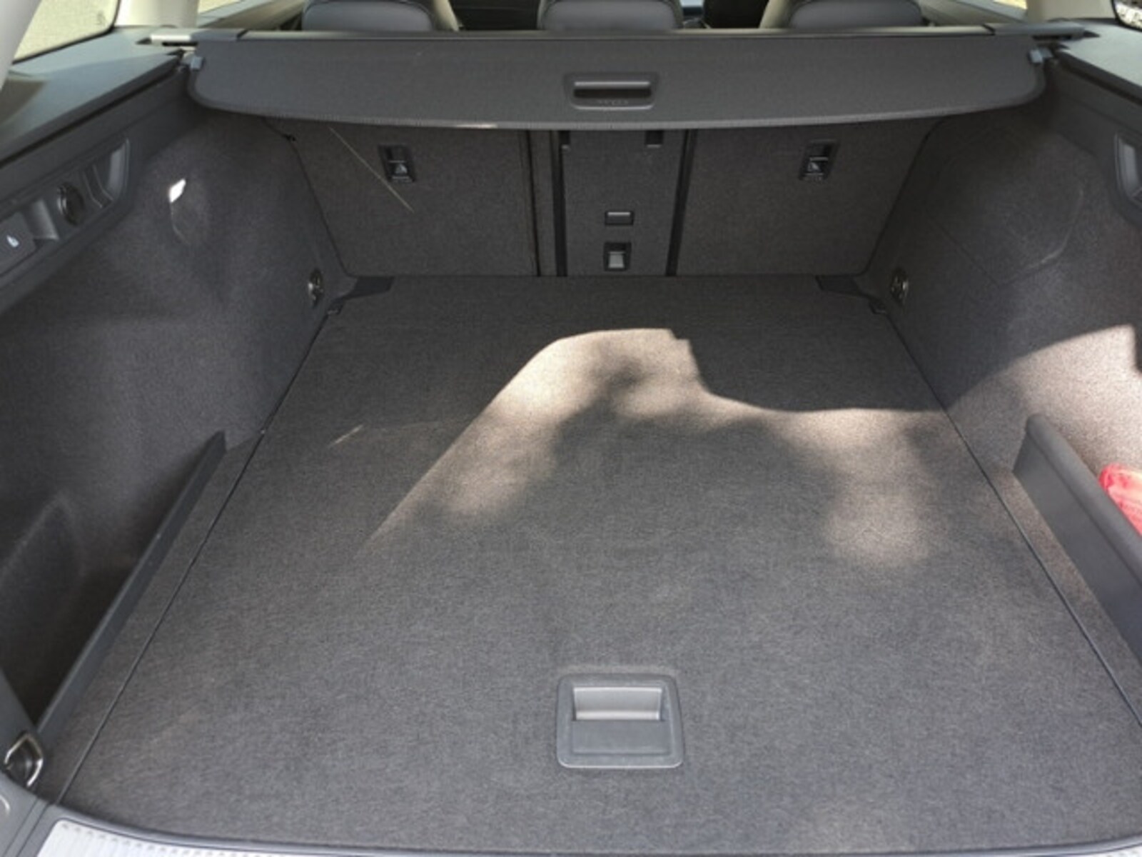 Volkswagen Passat – Bild 13