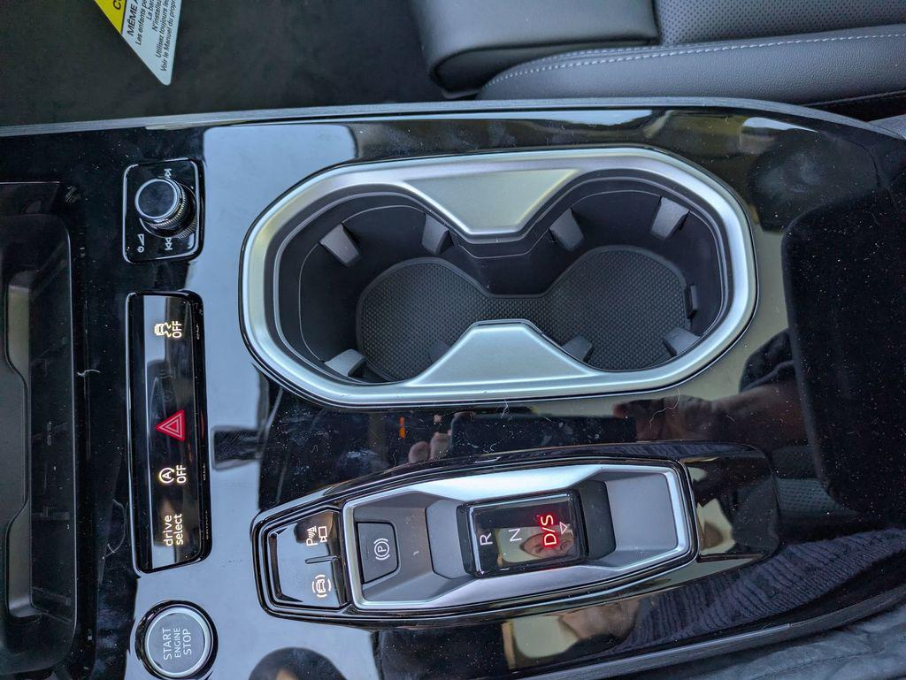 2026 Audi A6 Premium Plus - Photo 26