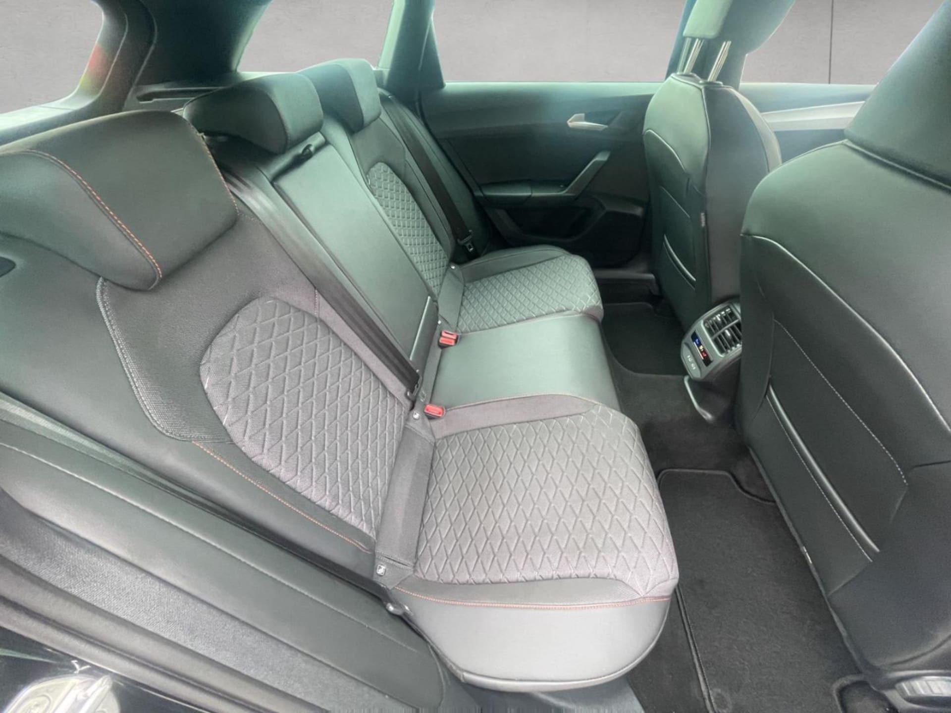 SEAT Leon Sportstourer FR